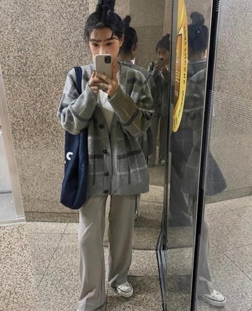  『白色的匡威』匡威女孩穿搭为啥人人爱？还不是因为都是直男斩