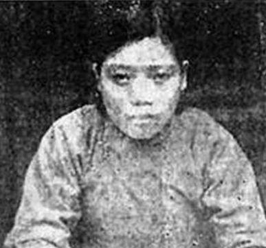 民国一少女9年间不吃不喝，报纸称有科学依据，真相其实恶毒极了