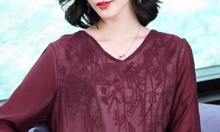 女人再懒,也别穿文胸出门!瞧瞧下图女人这样穿,显瘦洋气又美嫩