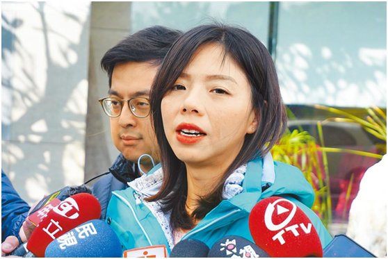  民进党■洪慈庸落选却变台“立法院”顾问，网友批：又一个落选者加入酬庸联盟