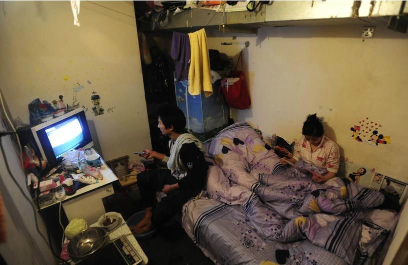 没见过香港的“棺材房”，就别说自己过得不幸福