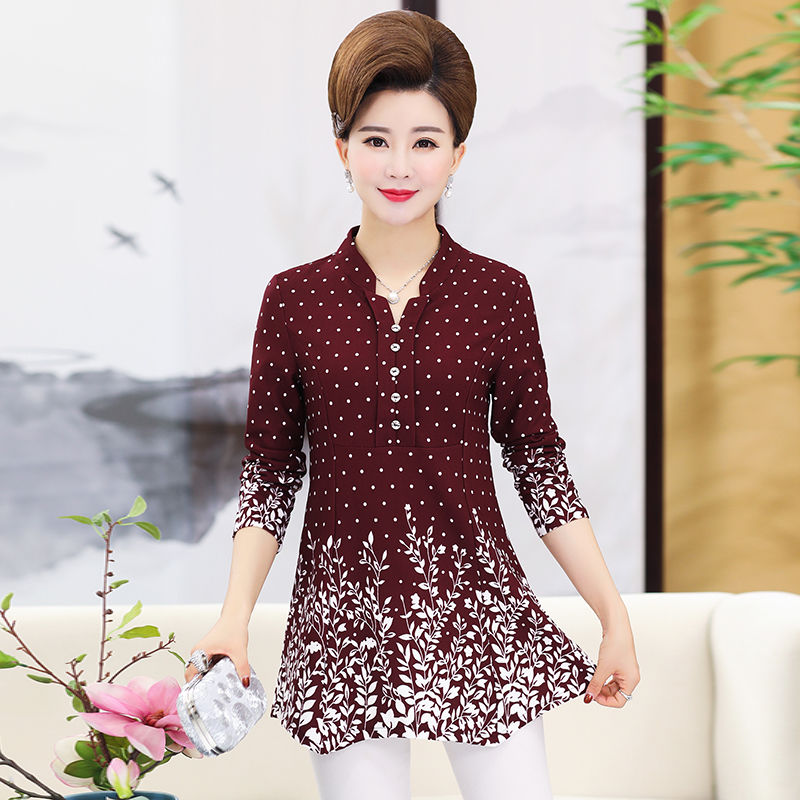 不喜欢穿裙子的妈妈有福了，看到这些打底衫，你肯定会带回去