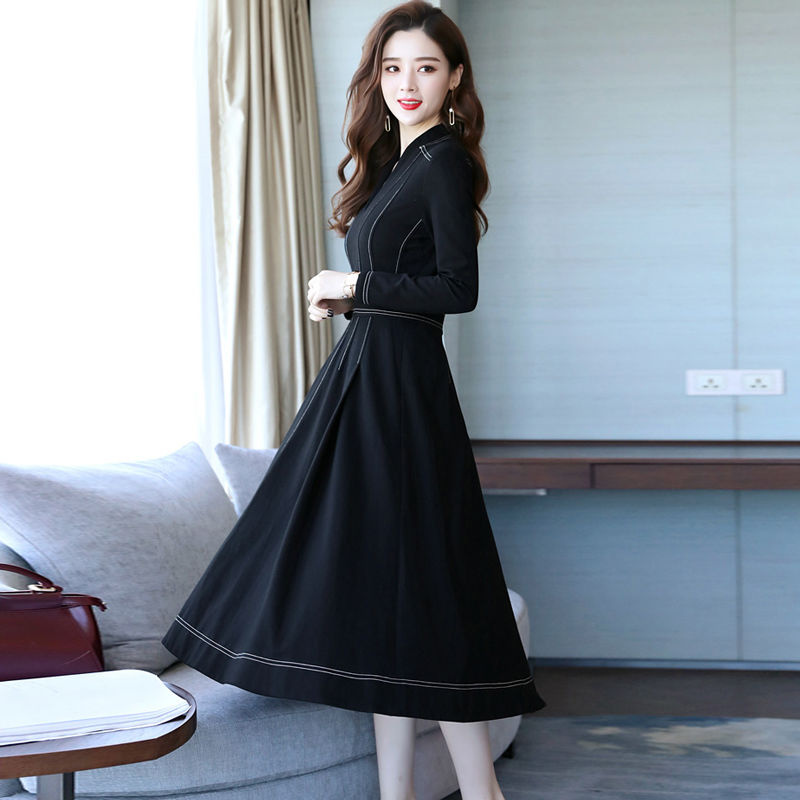 小姨肚子三层肉，出门从不穿裤!专挑这遮肉欧货裙，谁看得出体重