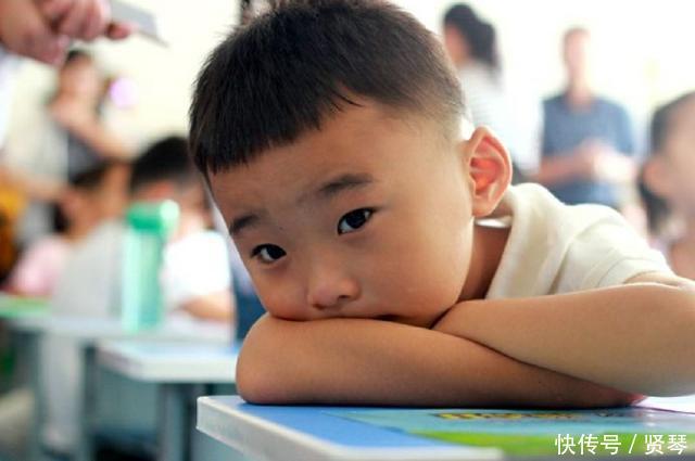 爸爸姓潘,给儿子取了个好名字,老师看了后却说