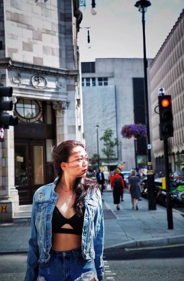 可儿胖了还敢这么穿，没有景甜这腿不敢揽这鞋!