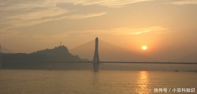 湖北第三大城市，仅相当于0.3个武汉，但却让荆州 黄冈无比难堪