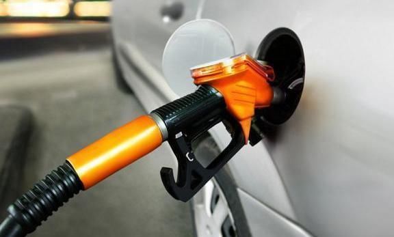 关于汽车的“5大谣言”!你听信了几条，骗过了无数老司机