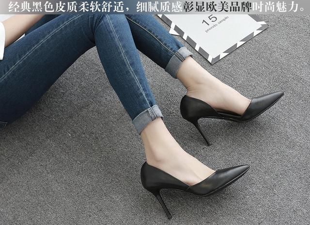 尖头细跟，显瘦的高跟鞋让女人的双脚更迷人!