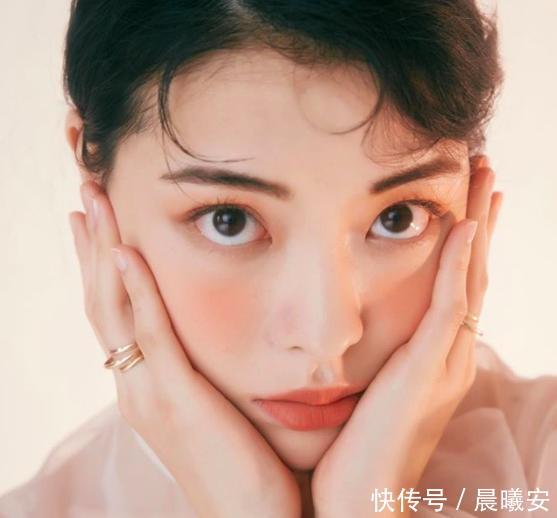 『公开』原来这个画法脸最小!6种修脸腮红画法公开,什么脸型都适合!