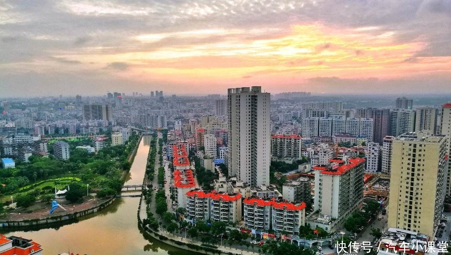  「广湛」广东将建一条新高铁，正线400Km耗资998亿，有4点开创省