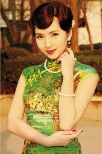 「 美女」谁的旗袍装最风情万种？李嘉欣被比下去了，陈好朱茵张曼玉以外