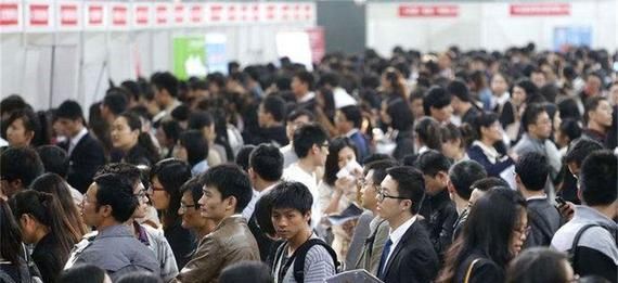 20年后，中国还会剩下多少人口？专家给出答案，让人“难以置信”