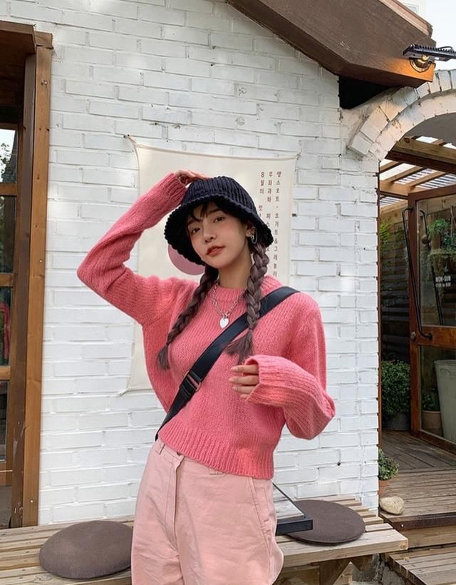  粉色■脱下灰蓝黑，粉色系穿搭打造青春少女感，一起做水蜜桃女孩吧