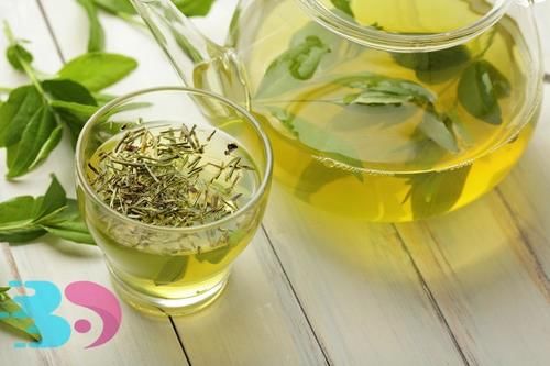  『好处』茶叶水擦脸有什么好处？可以长期用茶叶水擦脸吗？