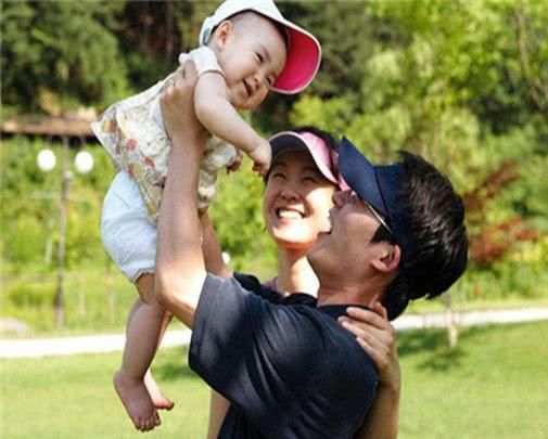 家长常做这3个动作,易导致宝宝脑出血,别自己