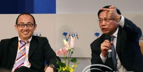 潘石屹替任志强辟谣“2019房价还会暴涨”，他俩唱的是哪出?
