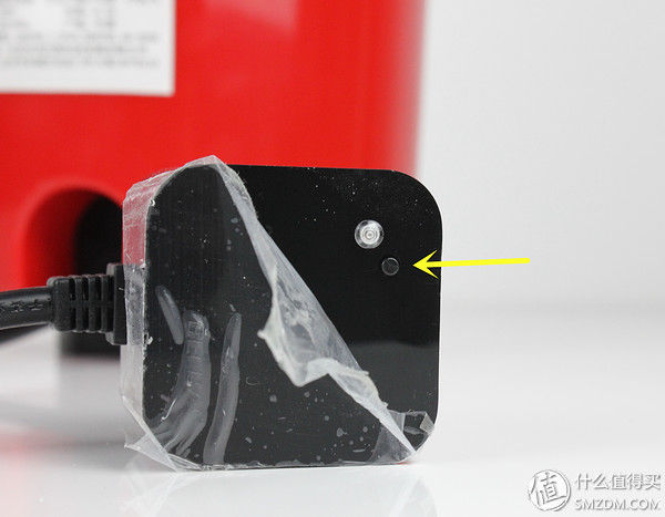 自己安装so easy，用上BECBAS 贝克巴斯 E70垃圾处理器，老妈说了句“好”!