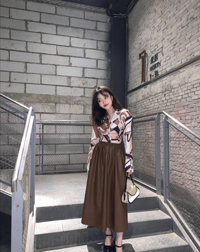 『告别』告别土气俗气!清新又简单的穿搭学一下,初夏穿衣不发愁