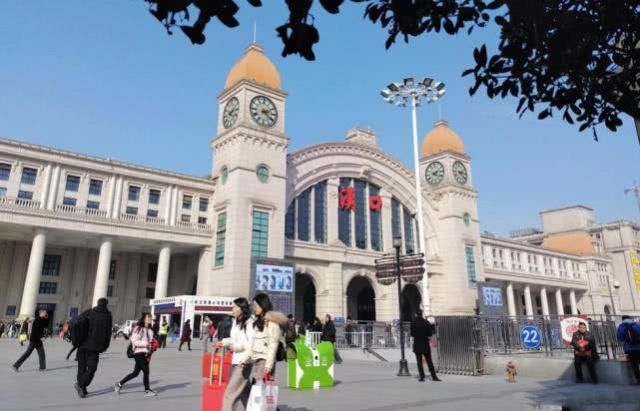 湖北最误导人的火车站，看名字以为来错地方!外地人经常被搞迷糊