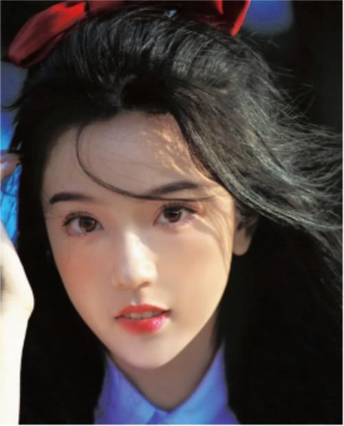 『定妆』夏日必备定妆神器:花西子散粉细腻,芙丽芳丝超耐用!