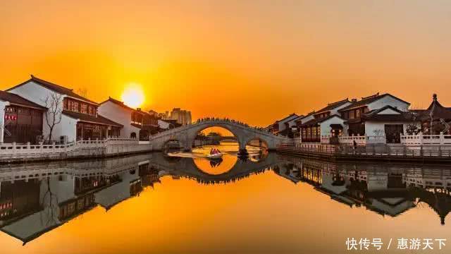 人间三月，桃红柳绿，杏花春雨，最美江南！