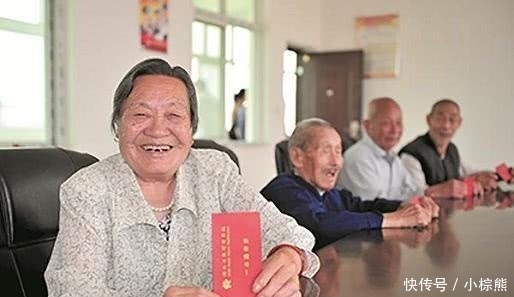 农村60岁老人有福了，满足条件后，可领3项补贴，每月不少于500元