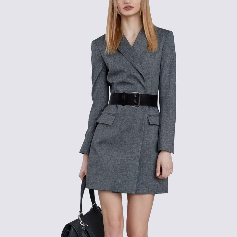 让男人移不开眼的女神新穿搭!简直美的让人一步三回头