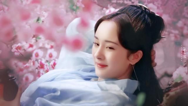 论古装发型，热巴美，杨幂仙，只有她简单束发成为无法超越的经典