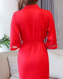 黑丝配下图女人穿的“私服”，这样的搭配简直牛