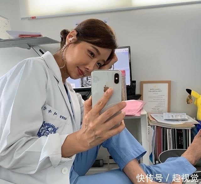 样子■活出20多岁的样子，网友直言：女神！，坚持健身的50岁阿姨