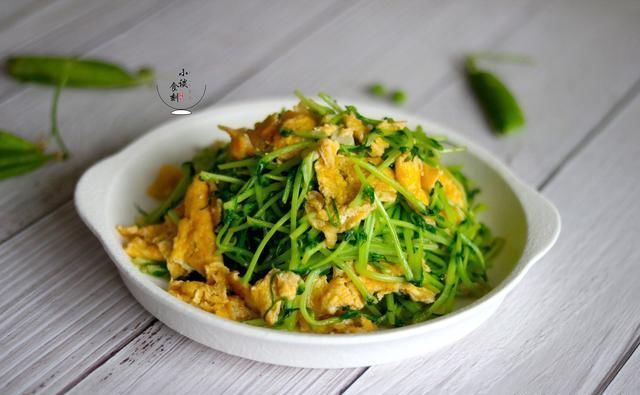 春天第一菜豌豆苗炒鸡蛋