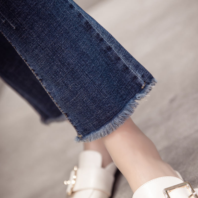 一场秋雨一场寒，短裤该下线啦!这几款牛仔裤谁先上身谁美