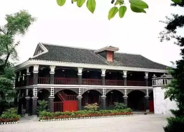 今年夏天，贵州突如其来地火了!