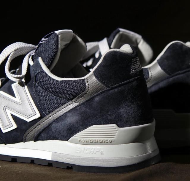  「现已」经典元祖配色回归！New Balance M996 现已正式发售！