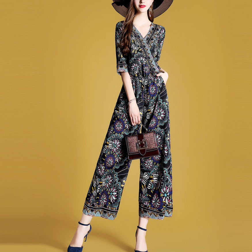 为什么连体裤不方便还是那么多人喜欢，看看下图你就懂了