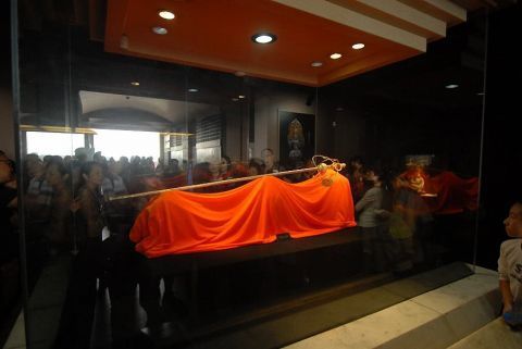 法门塔地下的地宫有着大量的历史文物奇珍异宝！