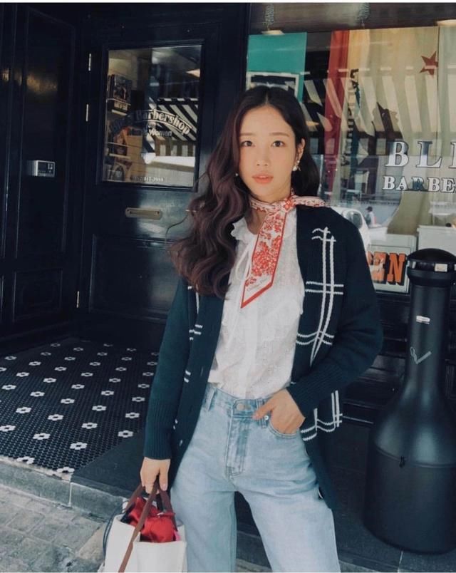  #针织衫#别再穿打底衫了！这样的穿搭真的太美了