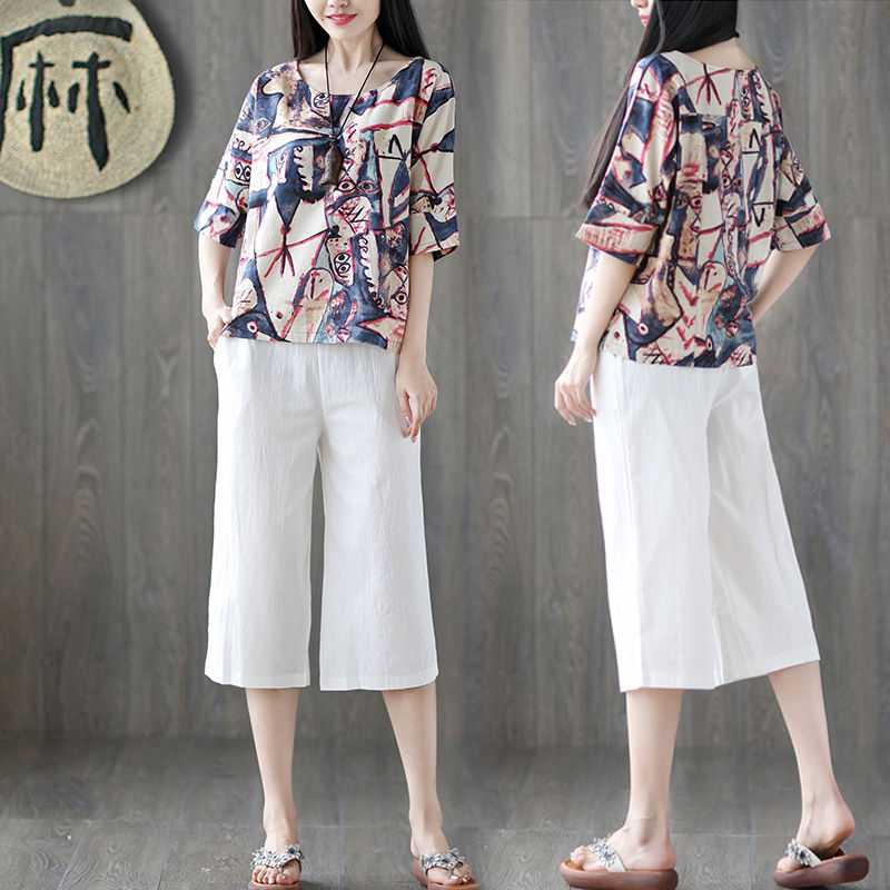 连衣裙过时了!学下图这样穿，秋装套装，50岁妈妈嫩美的像30