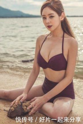 时尚青春的泳衣美女，穿出性感迷人身段，宛如优美的风景一般！