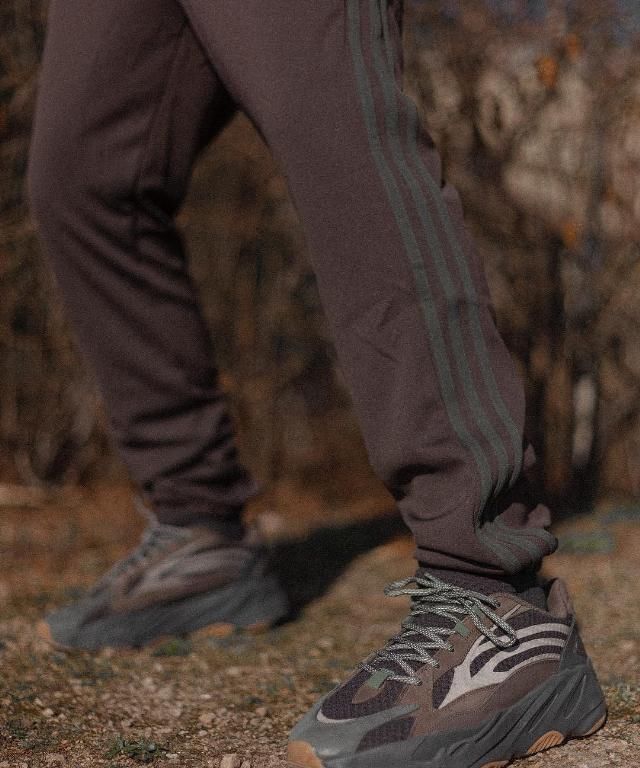  『发售』最贵的 5000+！一张图告诉你，目前发售了多少 Yeezy 700！