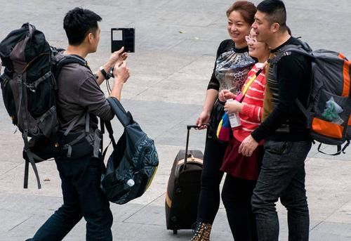  「我国」我国最多外来人口的城市：本地人只占1/3，一过年就变“