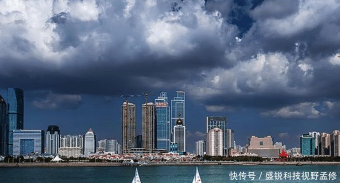 中国“最能成为下一个香港”的城市，一个深圳，最后一个却是它