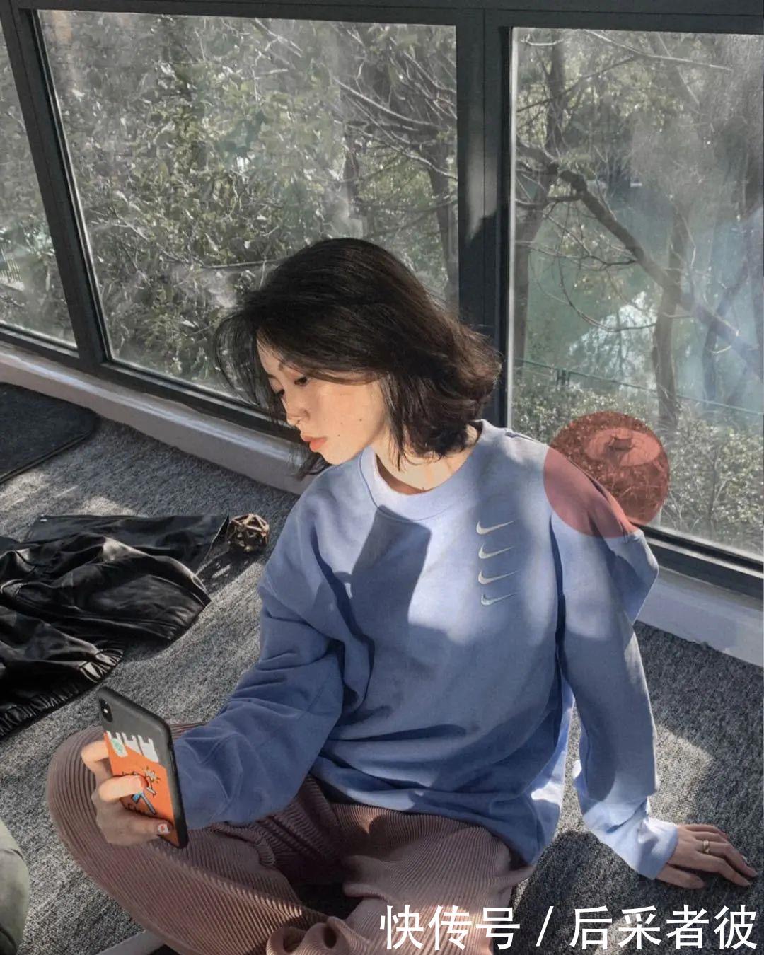 「春天」春天怎么穿卫衣才时髦?不如跟着这些街拍潮人学搭配!