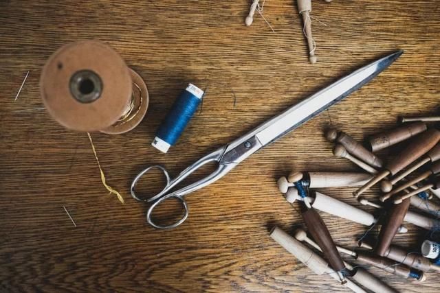 宝仕奥莎丨Manolo Blahnik品牌的高跟鞋凭什么卖到人民币8000以上