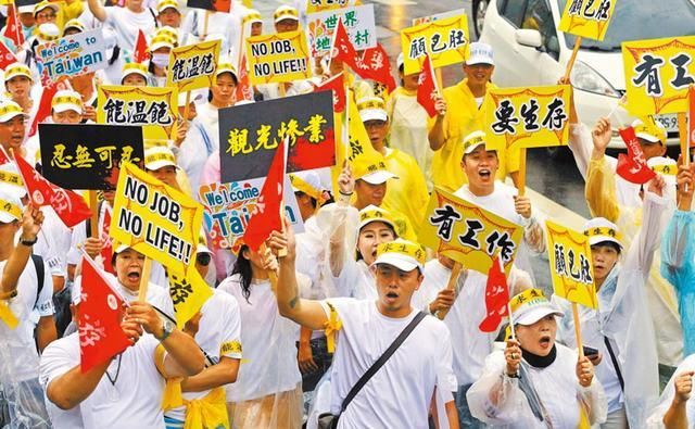  「自由」陆客自由行“归零”，月蒸发45亿，“观光产业”成“关