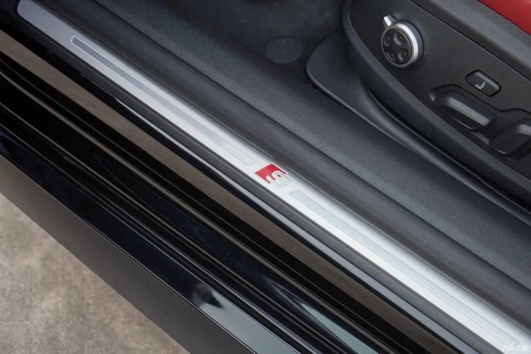  「奥迪」要颜值又要性能？3.0T的准新双门Coupe满足你