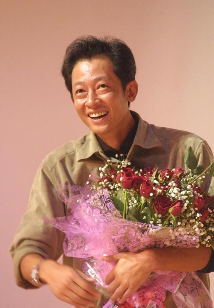  『王志文』王志文的7段情：徐帆许晴江珊是过客，而年薪6000万的她才是真爱