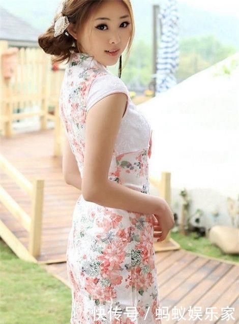 潇洒|时尚美女街拍:时尚潇洒的美女,甜美减龄
