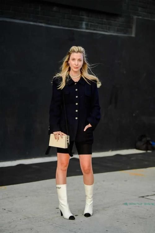  『适合』每种腿型都有专属裤子，0型腿不适合小脚裤，x型腿穿直筒裤最好看