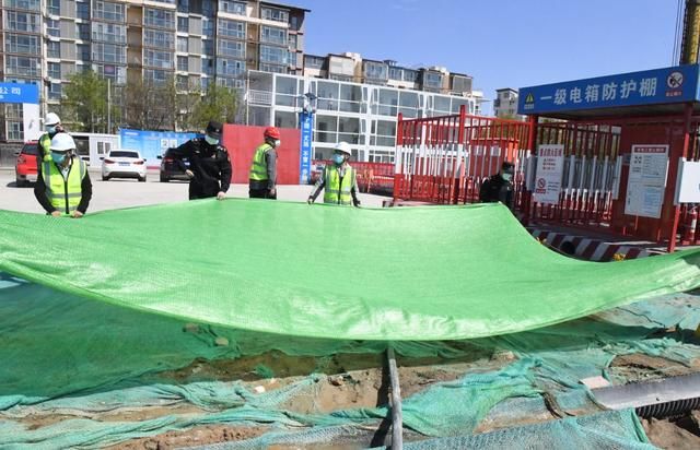  「车轮」海淀城管检查全区56个出土工地，科技助力防春季扬尘